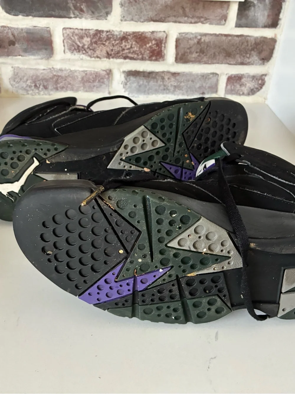 Nike Air Jordan 7 size 12.5 Mens Ray Allen Edition (Bucks Away)